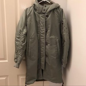 Abercrombie & Fitch Shiny Nylon Parka